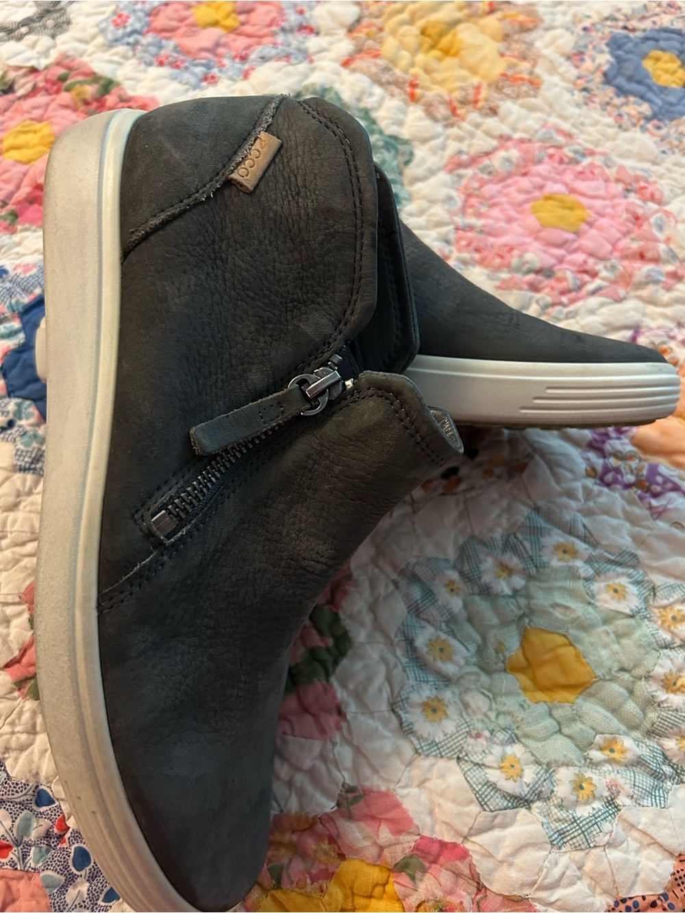 Women's Ecco Soft 7 Low Bootie